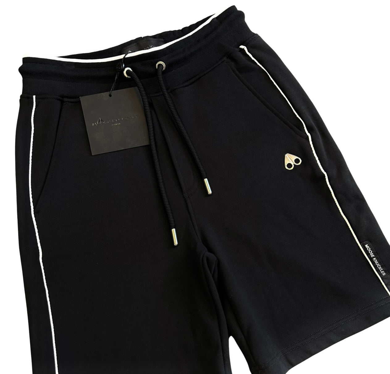 Moose Knuckles Shorts In Black