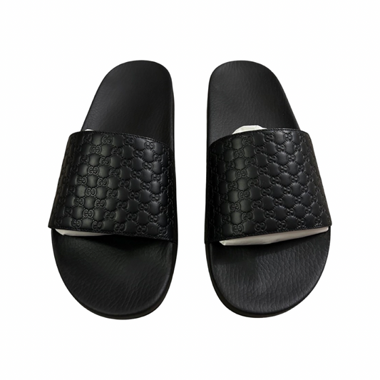 Gucci GG Leather Sliders In Black